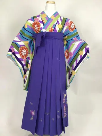 졸업 하카마 니샤쿠소데와 하카마 2점 세트