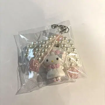 산리오 화이트 프릴 헬로키티 시크릿 스트랩 키티