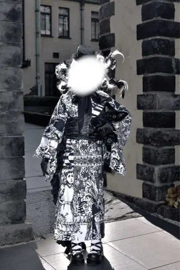 루미락 흑백 그래픽 프린트 기모노