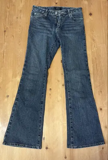 GAP 다크 블루 부츠컷 데님