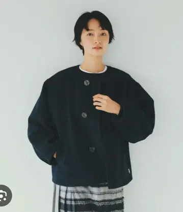 새상품급 24AW 오르치발 북유럽 숏코트 1
