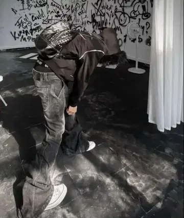 COZY WORLDWIDE 퍼 지퍼 후드티