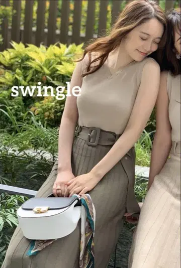 Swingle 전후 2way 도킹 니트 원피스 플리츠 스커트 M