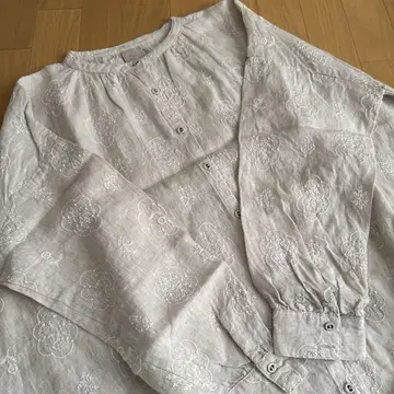 TSUHARU 자수 원피스 아이보리