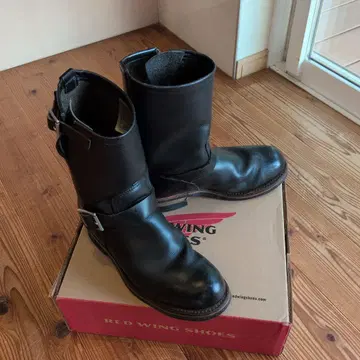 RED WING 엔지니어 부츠 블랙
