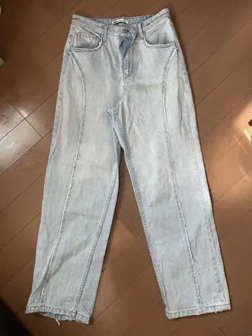 ZARA 라이트 블루 스트레이트 데님 38