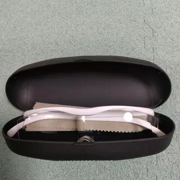 하즈키 루페 화이트