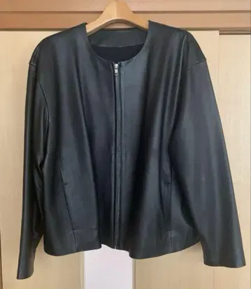 오버 사이즈 블랙 가죽 자켓