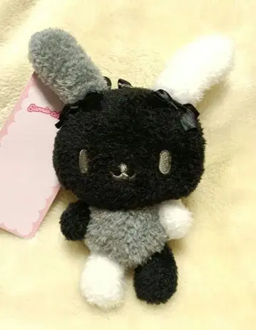 새상품 산리오 우사하나 마스코트 참 모노톤 블랙 복슬복슬