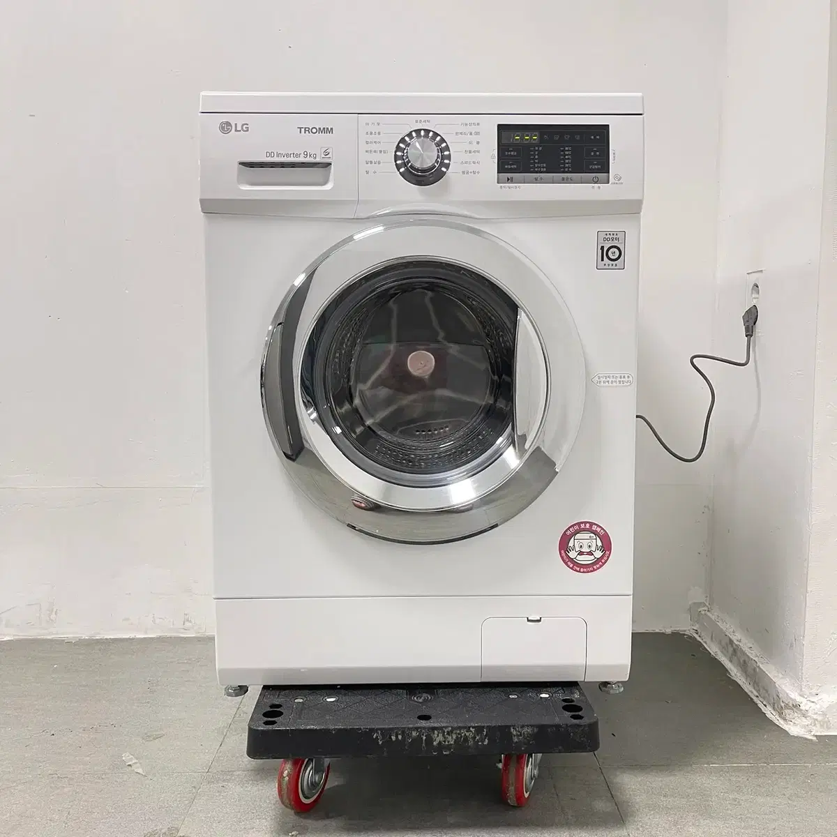 한성모니터 ULTRON 2758+