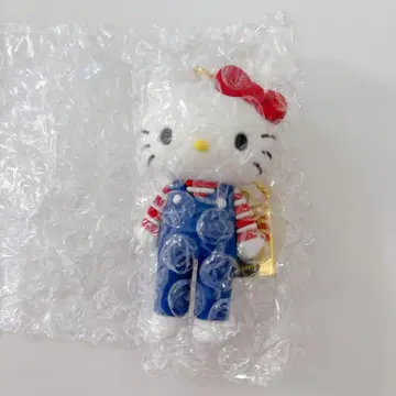 헬로키티전 시크릿 마스코트 참 오버롤