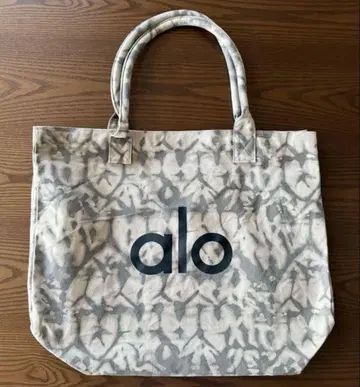 Alo Yoga 토트백