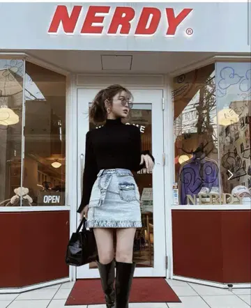 초레어! Darich G 재킷 모티브 데님 스커트