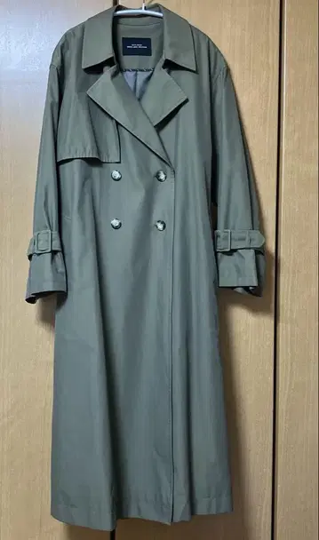 그린 레이블 릴랙싱 트렌치코트