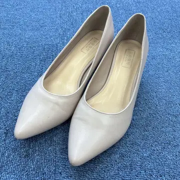 히미코 펌프스 25cm
