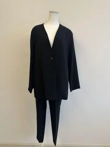 블랙 팬츠 셋업