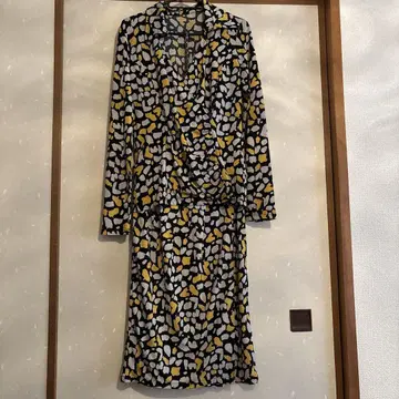 추상 무늬 긴팔 셋업