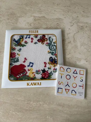 FEILER x KAWAI 콜라보 손수건 / 화이트 x 레드 페이러
