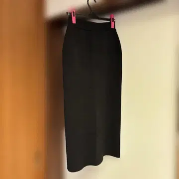 Discoat 블랙 타이트 롱 스커트