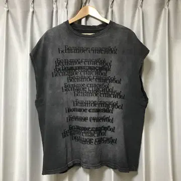 Danke Schon 24SS 빈티지 가공 슬리브리스 티셔츠