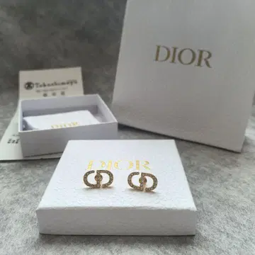 PETIT CD 스터드 귀걸이 골드