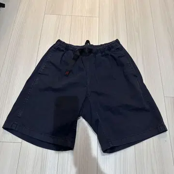 그라미치 네이비 숏팬츠 M 사이즈