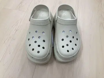 크록스 메가 크러쉬 클로그