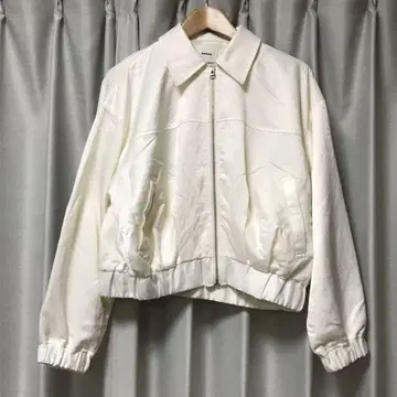MIESROHE 봄버 자켓