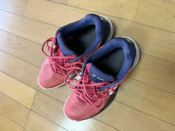 테니스화 빨간색과 네이비 요넥스 여성용 25.5cm