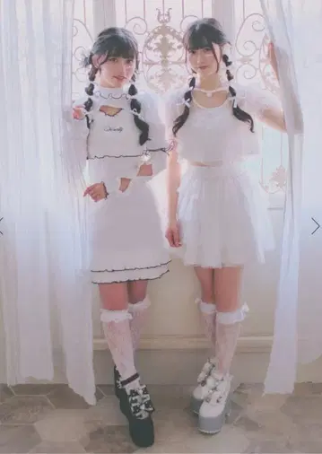 [ 완판템 ] AnkRouge 발레코어 타이트 원피스 걸리시 양산