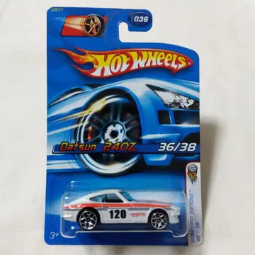 Hot Wheels Datsun 240Z 036