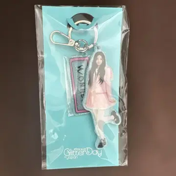 ILLIT glitterday 아크릴 키링 원희