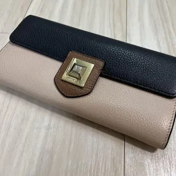 새상품급! 훌라 FURLA 지갑 이단 장지갑 콘티넨탈