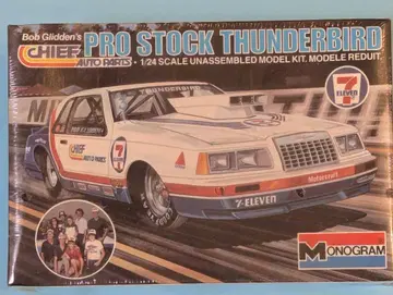 Monogram 1/24 Pro Stock Thunderbird
