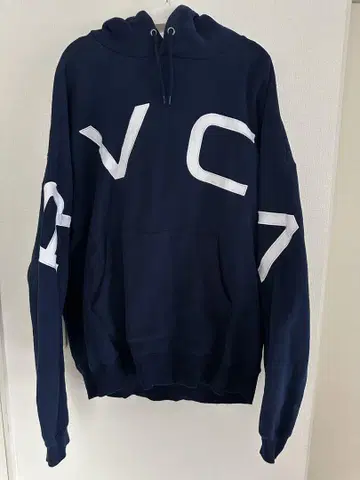 RVCA 네이비 후드 부착 후드티 큰 로고