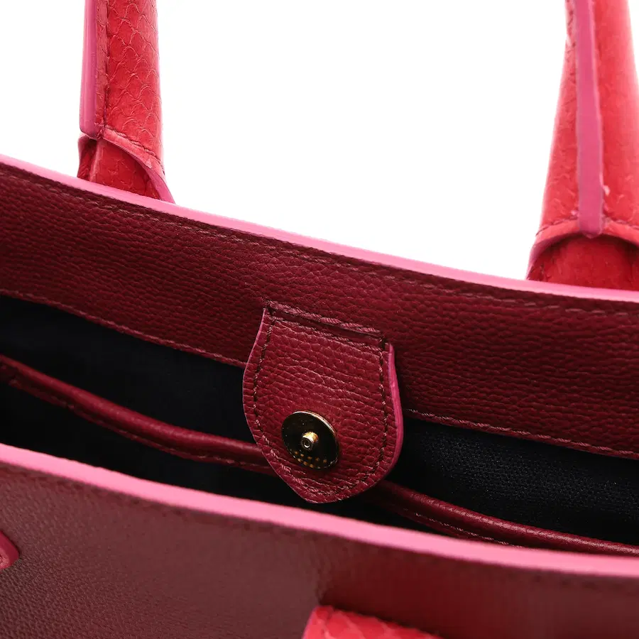 博柏利（Burberry）Banner手提包（小号）