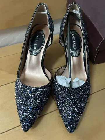 라메 글리터 하이힐 펌프스 파티 포멀 22cm 미사용 새상품