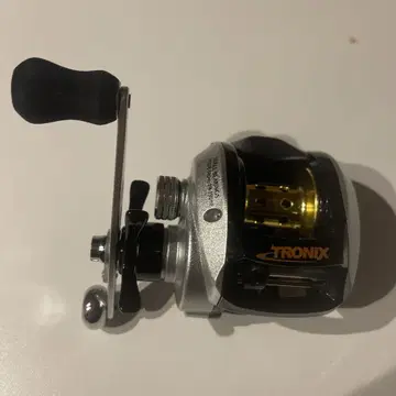 TRONIX 코부네 1000 베이트릴 선상 낚시릴 박스 포함