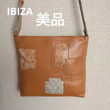 IBIZA 숄더백 새상품급