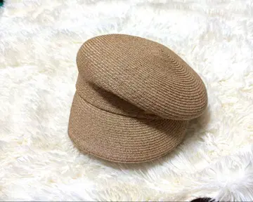 ca4la 베이지 헌팅 캡 로고 플레이트 포함