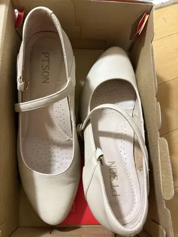 PTSON 스킨 컬러 스트랩 펌프스