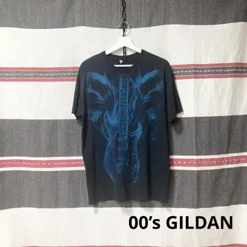 00sGILDAN 스컬 기타 블러 프린트 T셔츠 빈티지 뮤직