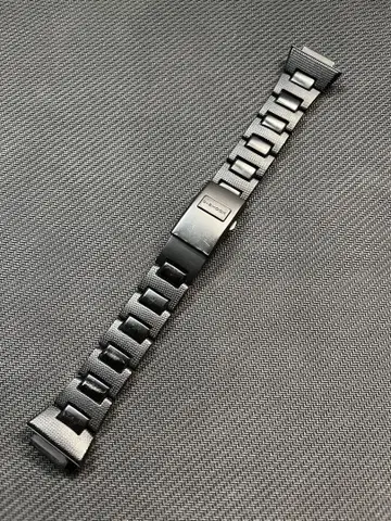 CASIO G-SHOCK 메탈 코어 밴딩