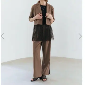 5부 소매 크롭 자켓