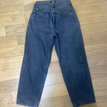 HUF 다크 그레이 데님 28
