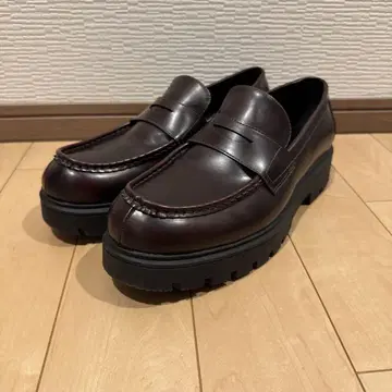 다크 브라운 가죽 로퍼 통굽
