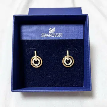 SWAROVSKI 귀걸이 (양쪽 귀용)