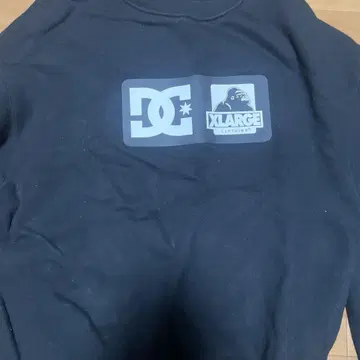 DC XLARGE 콜라보 맨투맨 L 사이즈