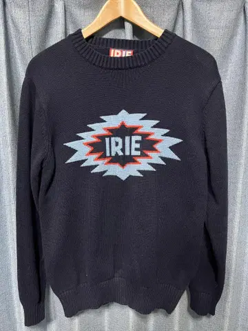 [ 새상품급 ] IRIE 니트 스웨터 ( 네이비 )