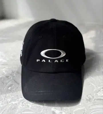 Palace 블랙 캡